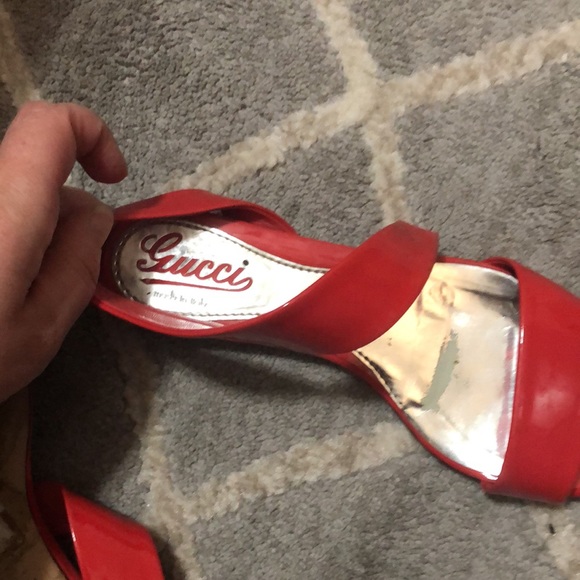 Gucci coral color wrap strap sandals - Picture 4 of 6